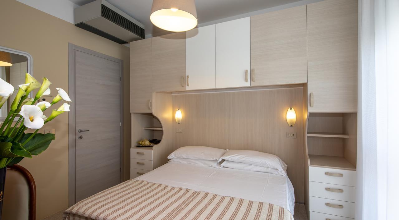 Double or Twin Room Balcony